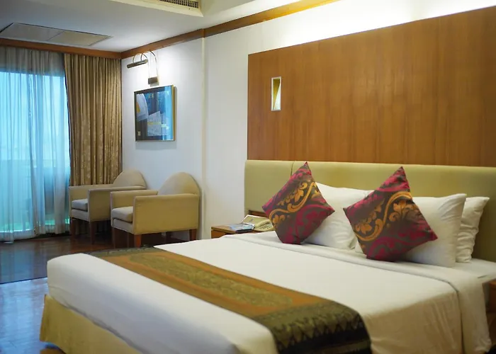 Hotel Riverside 4*
